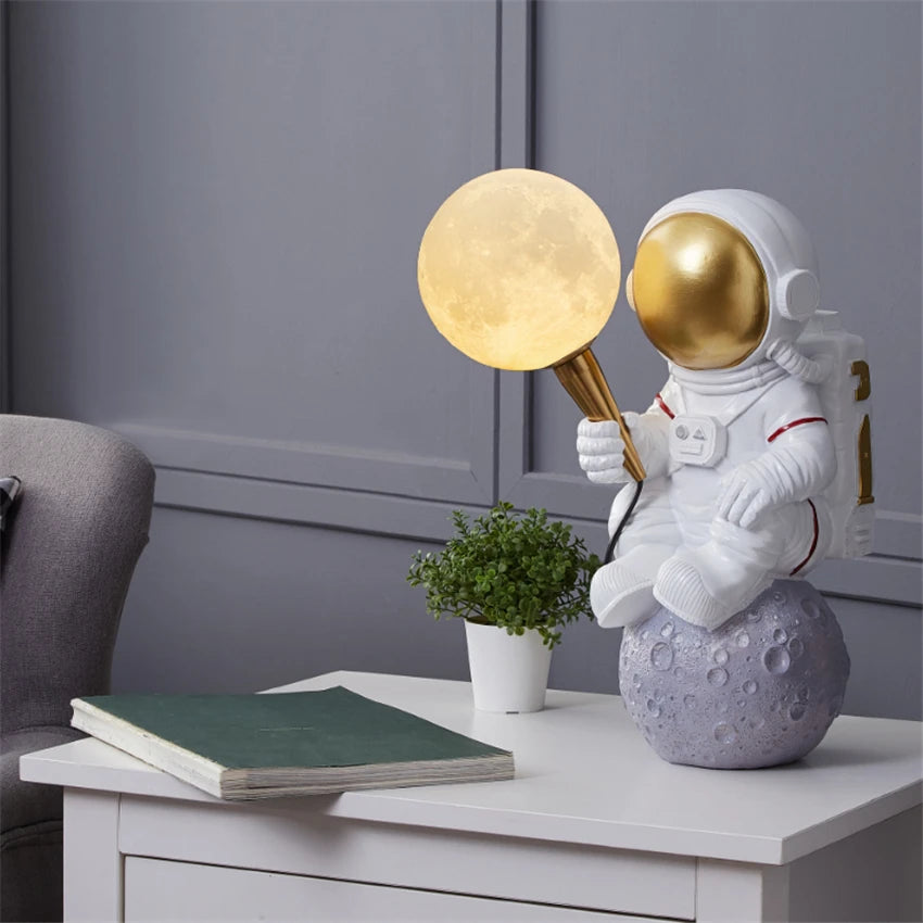 Astronaut Moon Table Lamp — a tiny spaceman, a glowing moon, and a whole lot of charm 🚀🌕✨