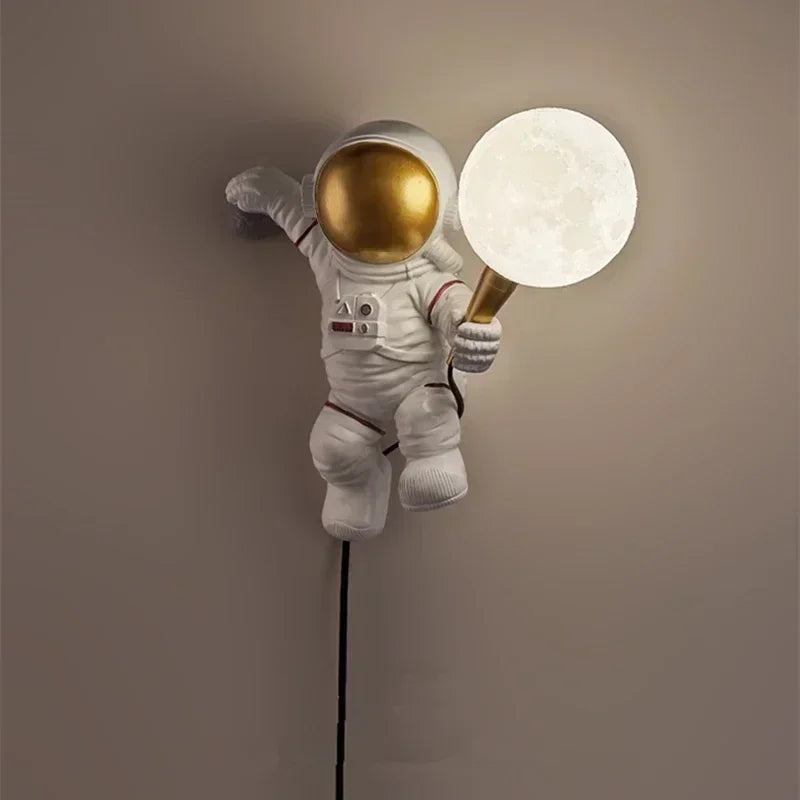 Astronaut Moon Wall Lamp — the lamp that turns your wall into a launchpad 🚀🌕✨