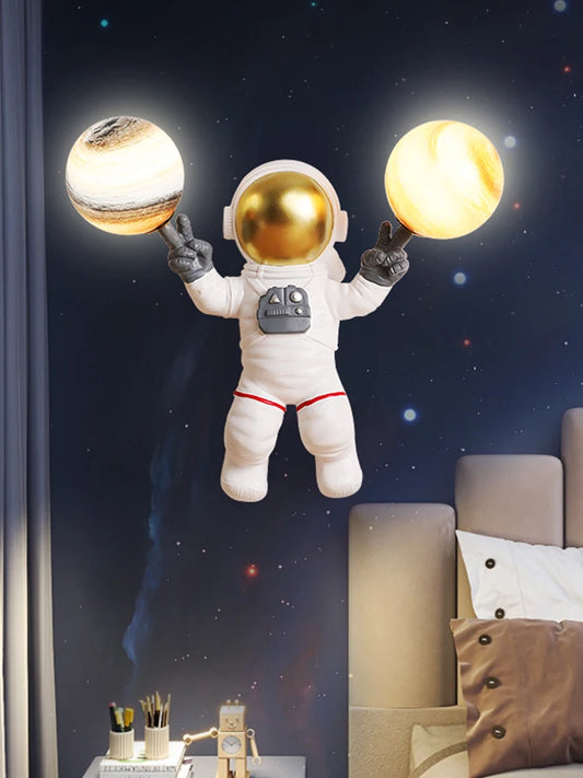 Astronaut Dual Planet Wall Lamp — two worlds, one wall, infinite wow 🚀🪐✨