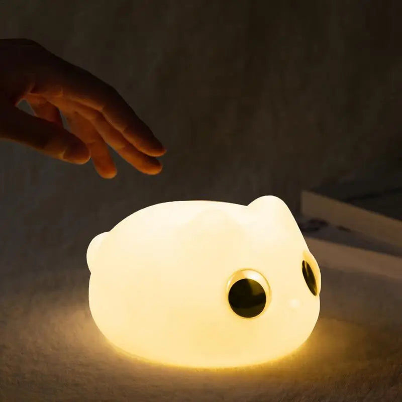 Lumibubs Big Eyes Cat Silicone Night Light — 34Hr Battery Tap Control USB-C Rechargeable Lamp